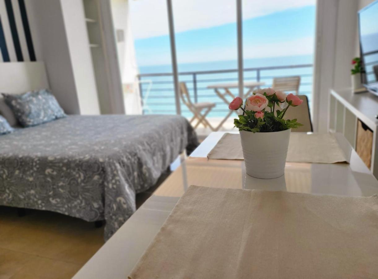 El Espigon De Santa Clara Daire Torremolinos Dış mekan fotoğraf