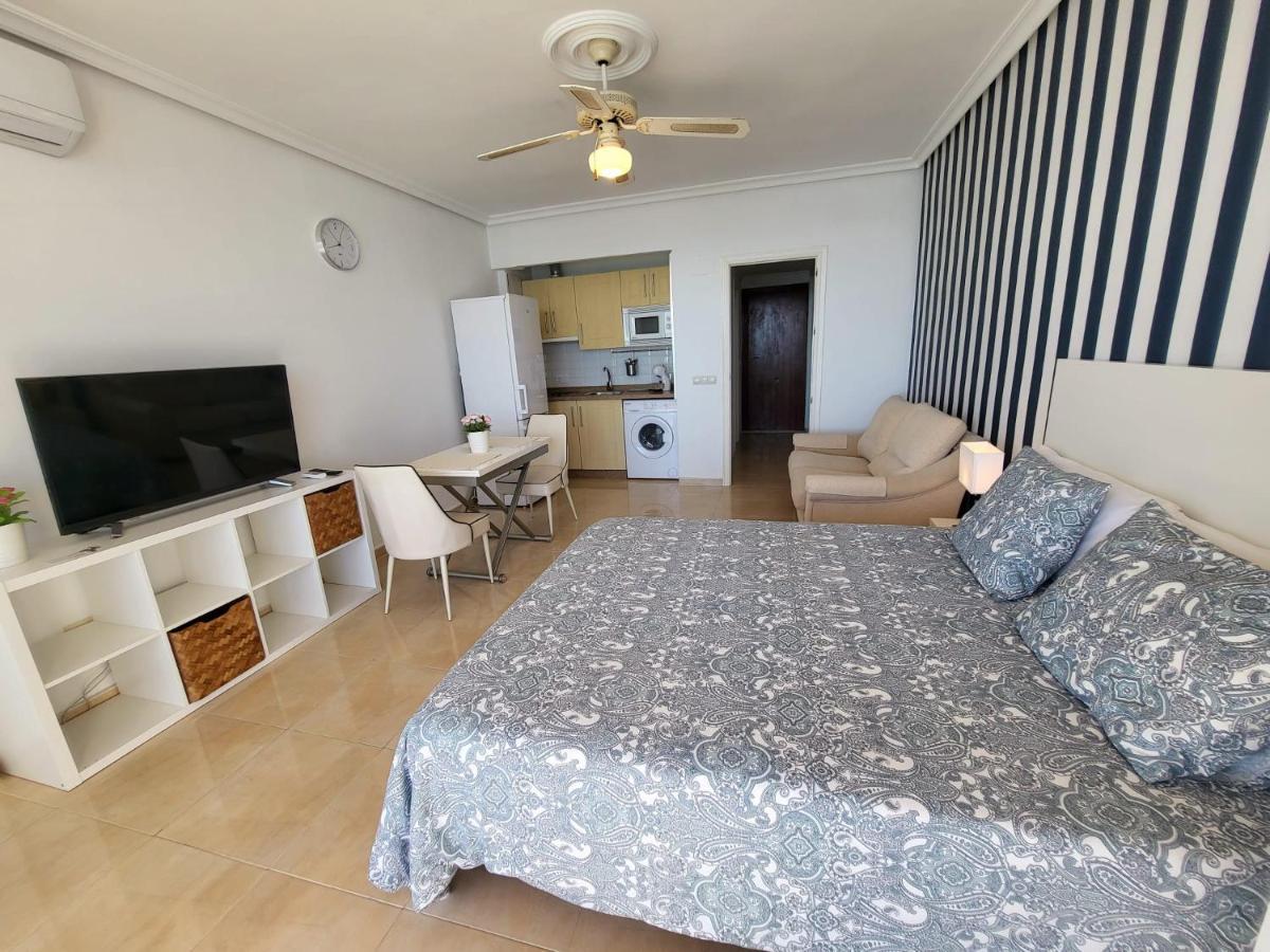 El Espigon De Santa Clara Daire Torremolinos Dış mekan fotoğraf
